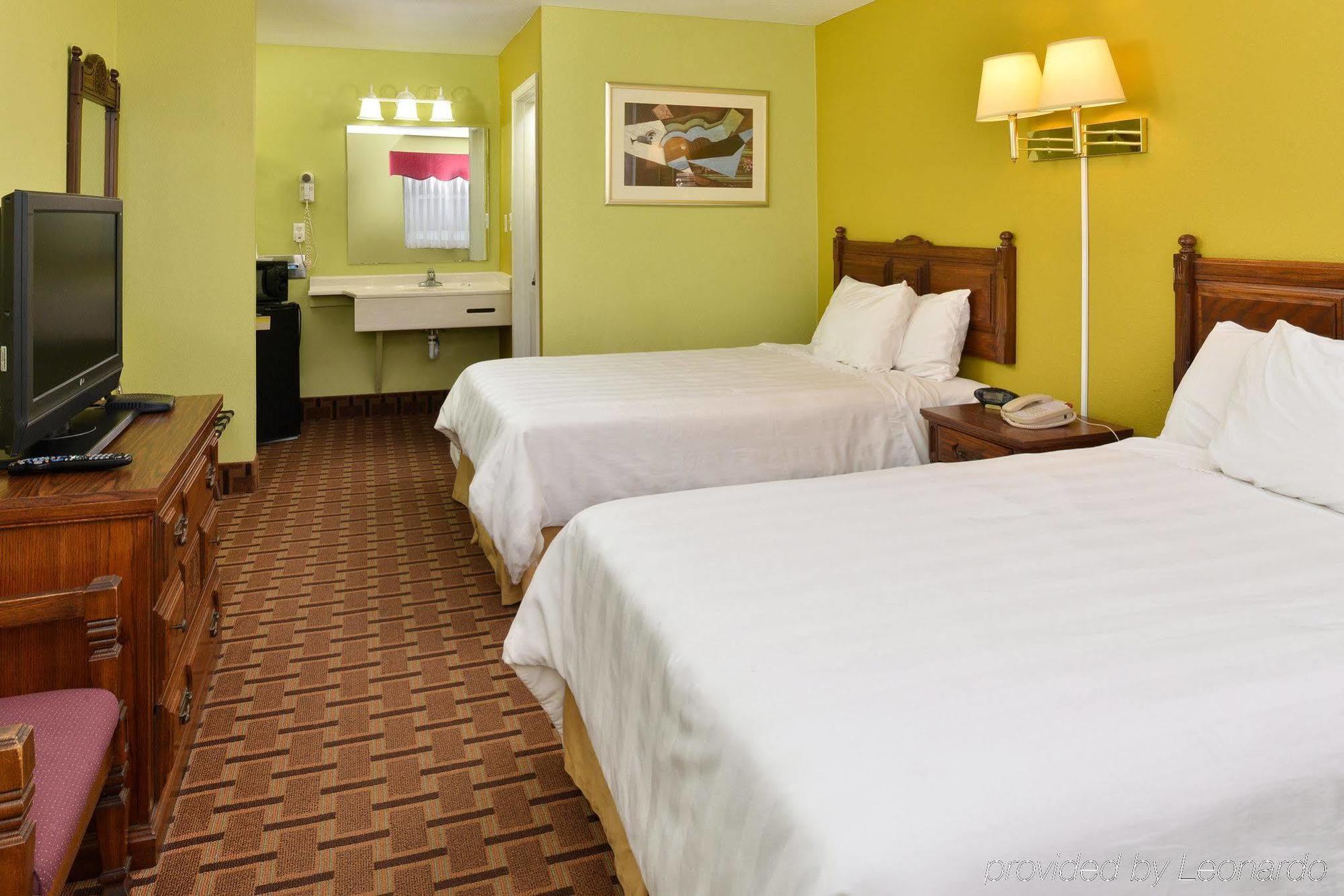 American Inn Princeton Eksteriør bilde